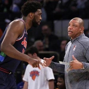 华体会下载-恩比德轰40+20基本拿下得分王 76人锁定前四席位