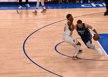 1649567029236083704.gif 1.gif